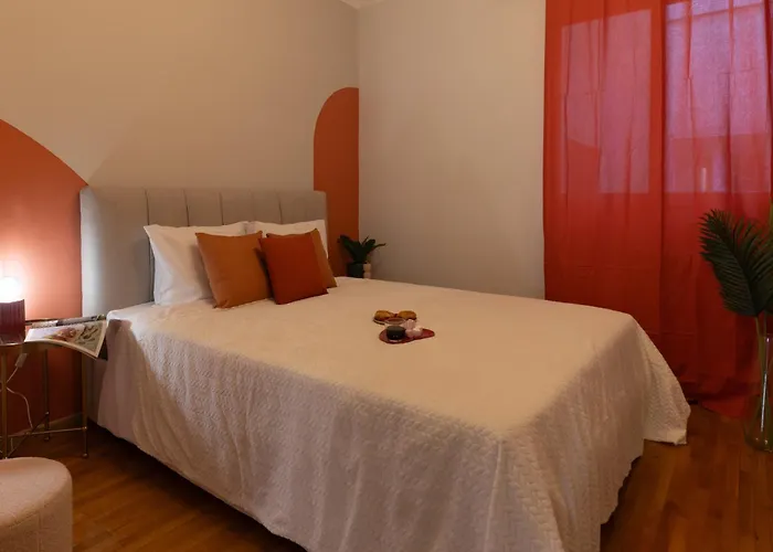 Stylish 3 Bedrooms With Balcony In *
