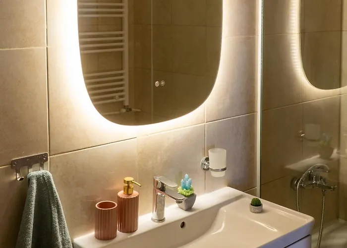 Apartamento Stylish 3 Bedrooms With Balcony In