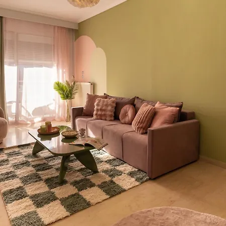 Stylish 3 Bedrooms With Balcony In Daire Selanik