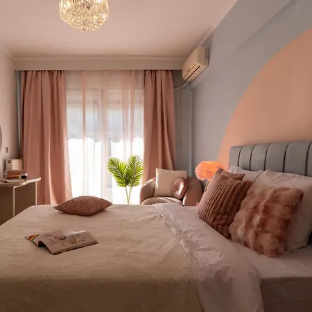 Daire Stylish 3 Bedrooms With Balcony In