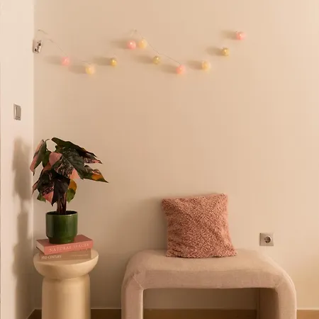 Daire Stylish 3 Bedrooms With Balcony In