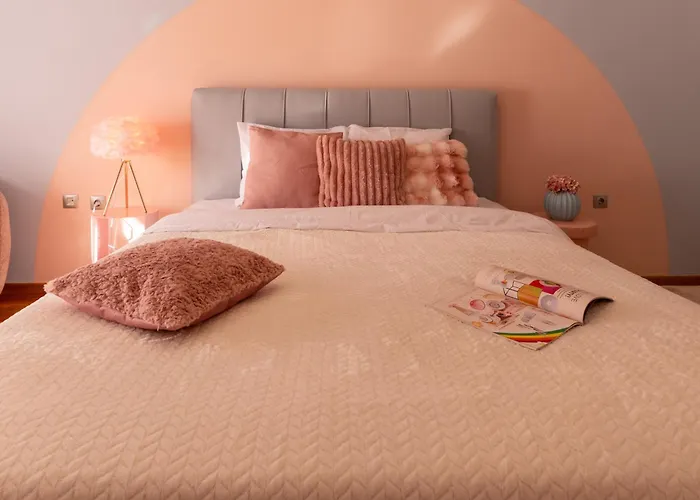 Stylish 3 Bedrooms With Balcony In * テッサロニキ