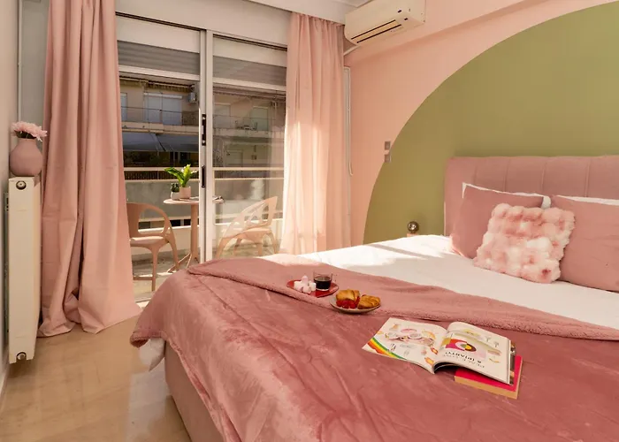 Stylish 3 Bedrooms With Balcony In * テッサロニキ