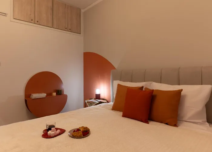 Stylish 3 Bedrooms With Balcony In